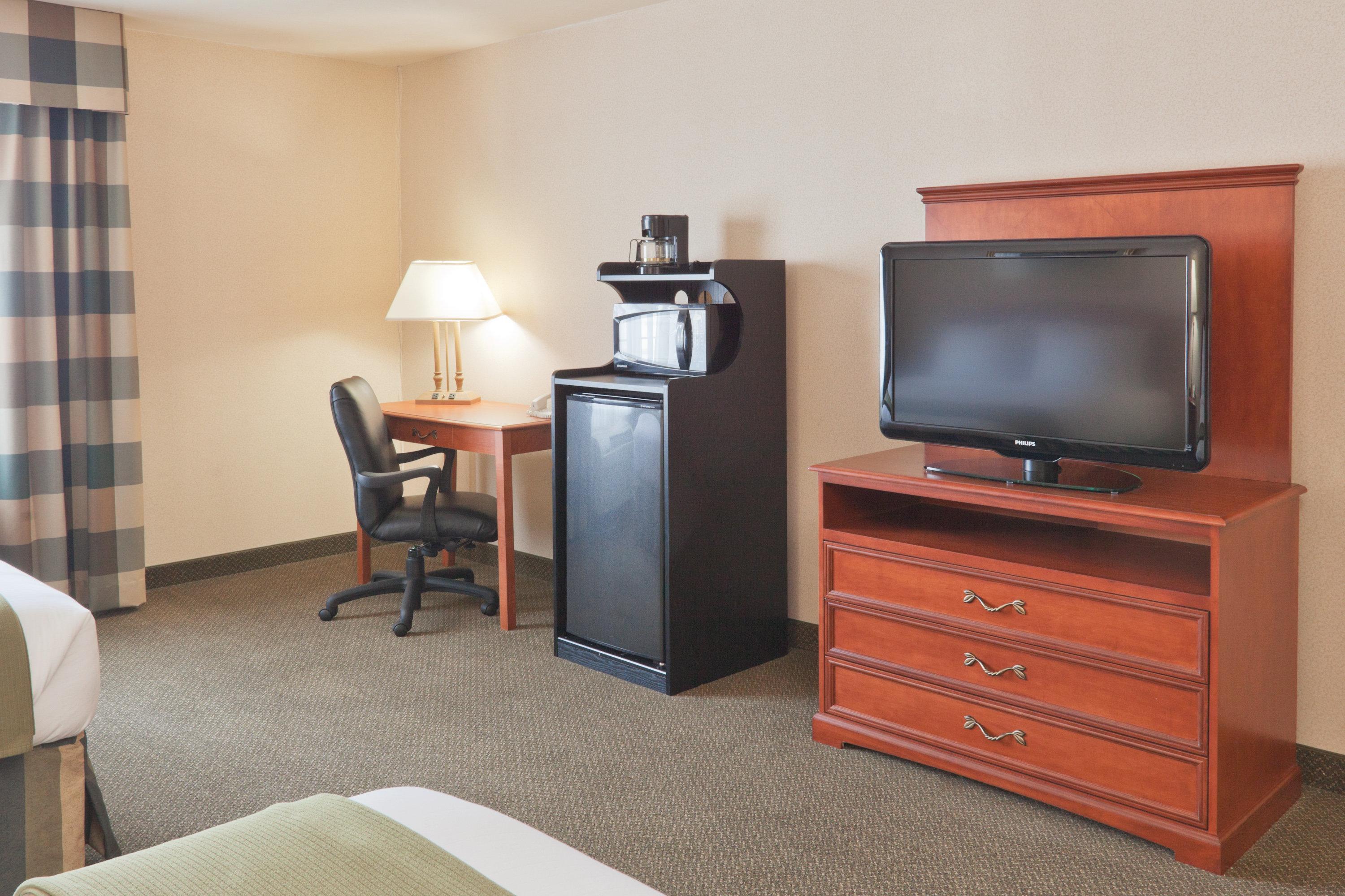 Holiday Inn Express Greensburg By Ihg Exterior foto